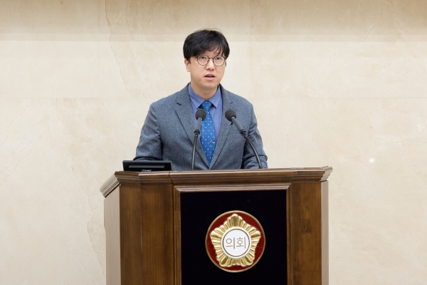용인특례시의회 김병민 의원, 안전한 통학로 환경 조성 촉구